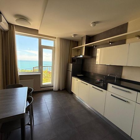 Odesa Pearl Apartments Exterior photo