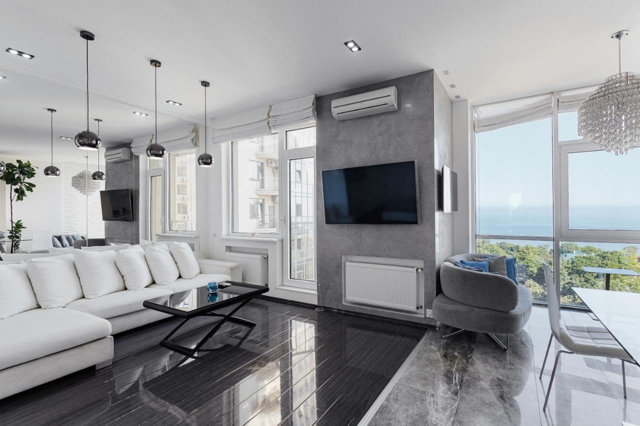 Odesa Pearl Apartments Exterior photo