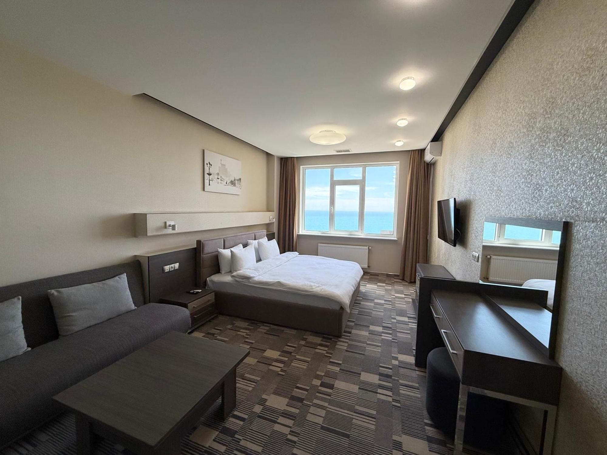 Odesa Pearl Apartments Exterior photo